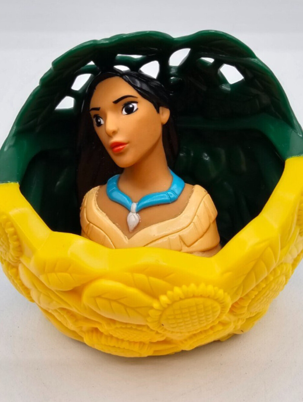 vintage 1996 Burger King Kids Club Pocahontas "Hide 'N Seek" finger puppet